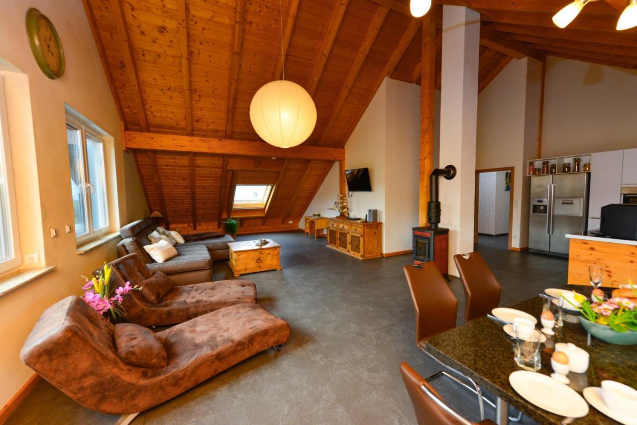 Ferienwohnung Im Erzgebirge Langenweissbach Exterior photo